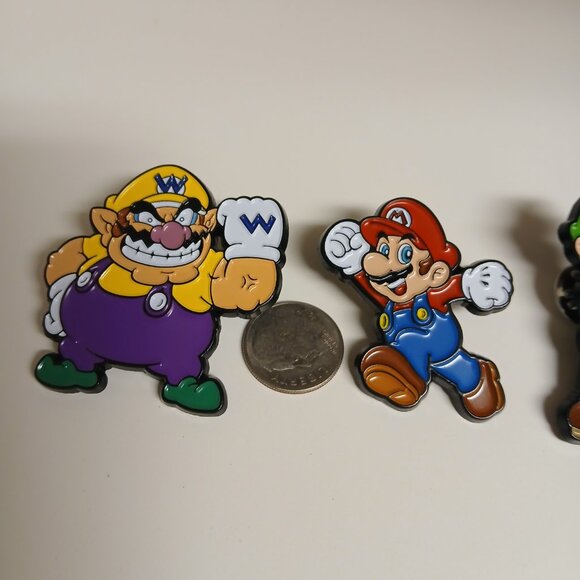 Nintendo Enamel Pins! Mario, Wario, Princess Peach, Luigi - Picture 5 of 6